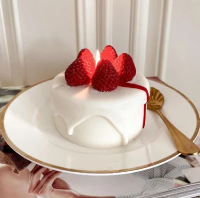大豆ワックスの香りのキャンドル二重層ケーキアロマキャンドルイチゴチェリーバレンタインデーのギフト写真撮影の小道具